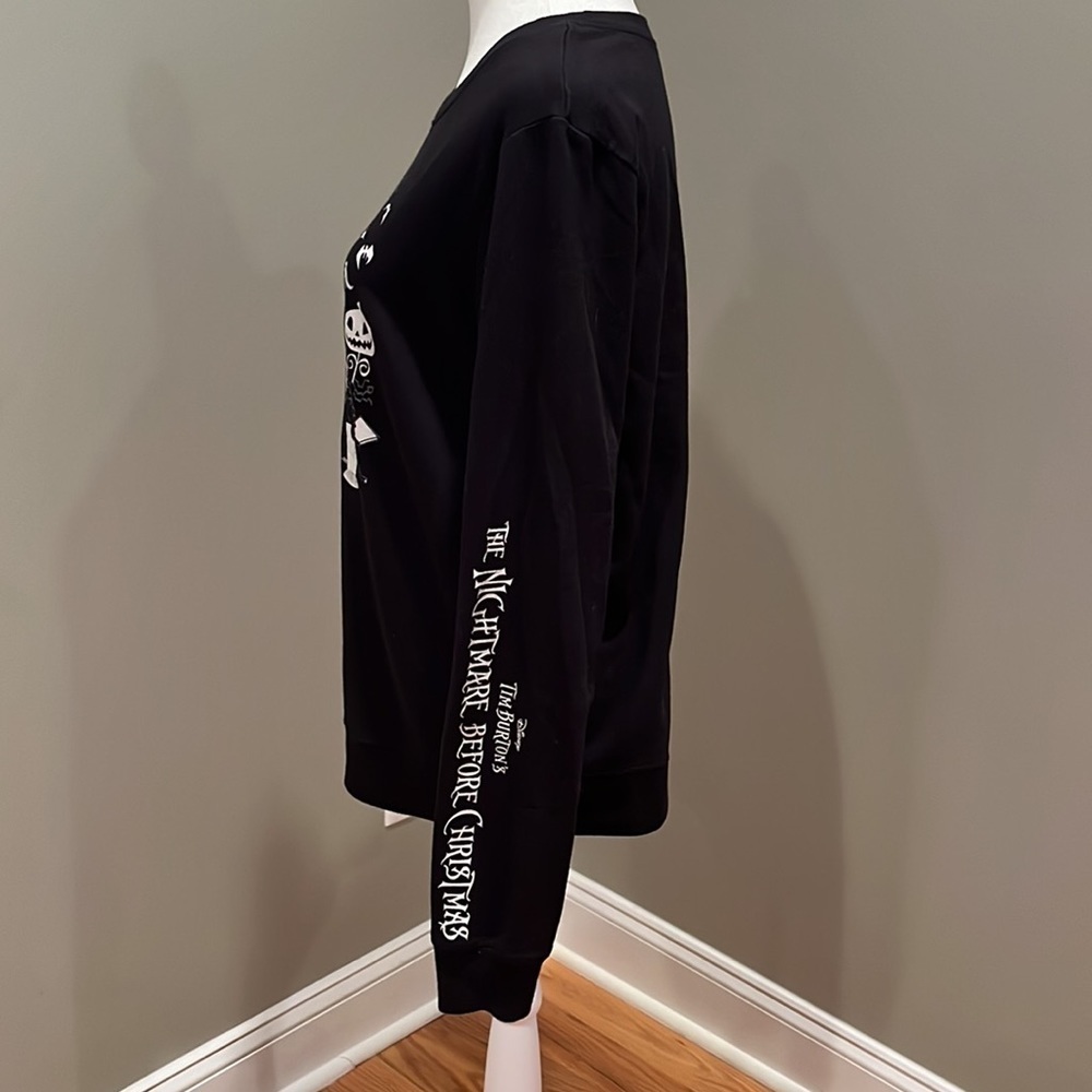 Disney The Nightmare Before Christmas Lightweight Black Sweatshirt Size Medium - Picture 3 of 5